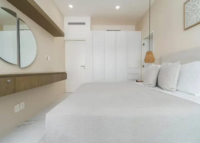 3br & Dining Steps Away Cabo San Lucas